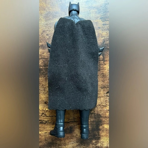 2016 DC Comics by Mattel | Multiverse Justice League Batman action figure​ - Picture 8 of 10